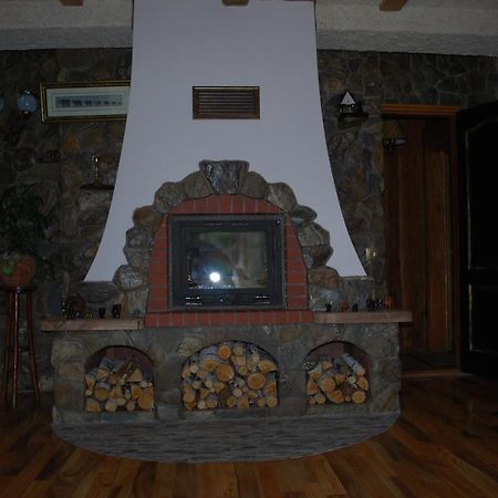 Смерекова Хата Potchaïv Extérieur photo
